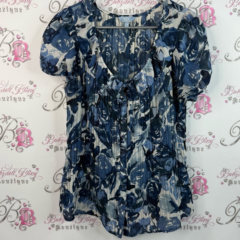 Denver Hayes T-shirt pleated flowers blue cream white Navy Floral Blouse